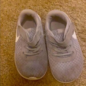 Boys size 9c toddler Nikes